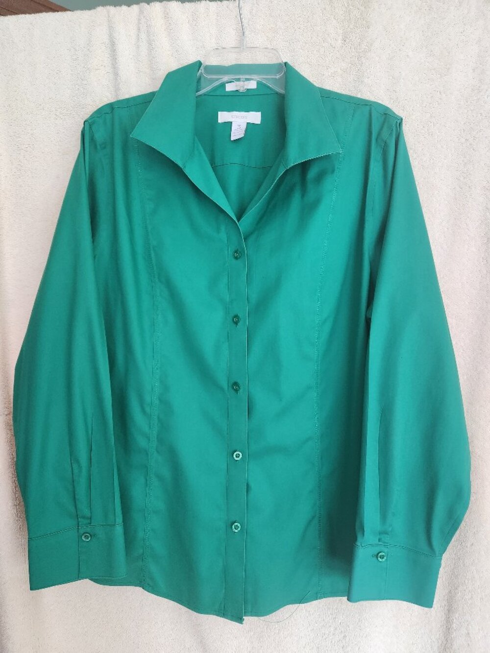 Emerald Green button down shirt Chicos size 3 or 14/16